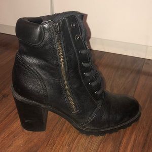Black steve madden boots
